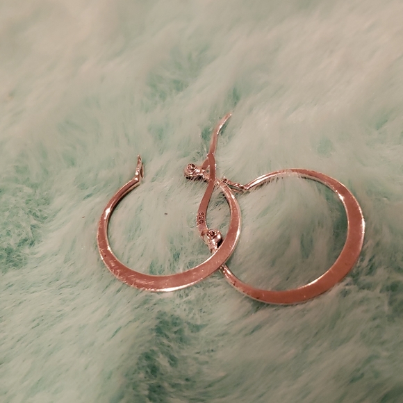 Sterling Silver earrings - Picture 3 of 3